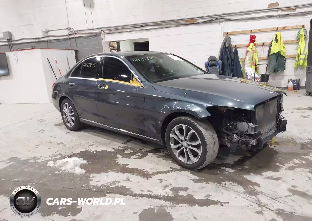 2016 Mercedes-Benz C 300 4Matic