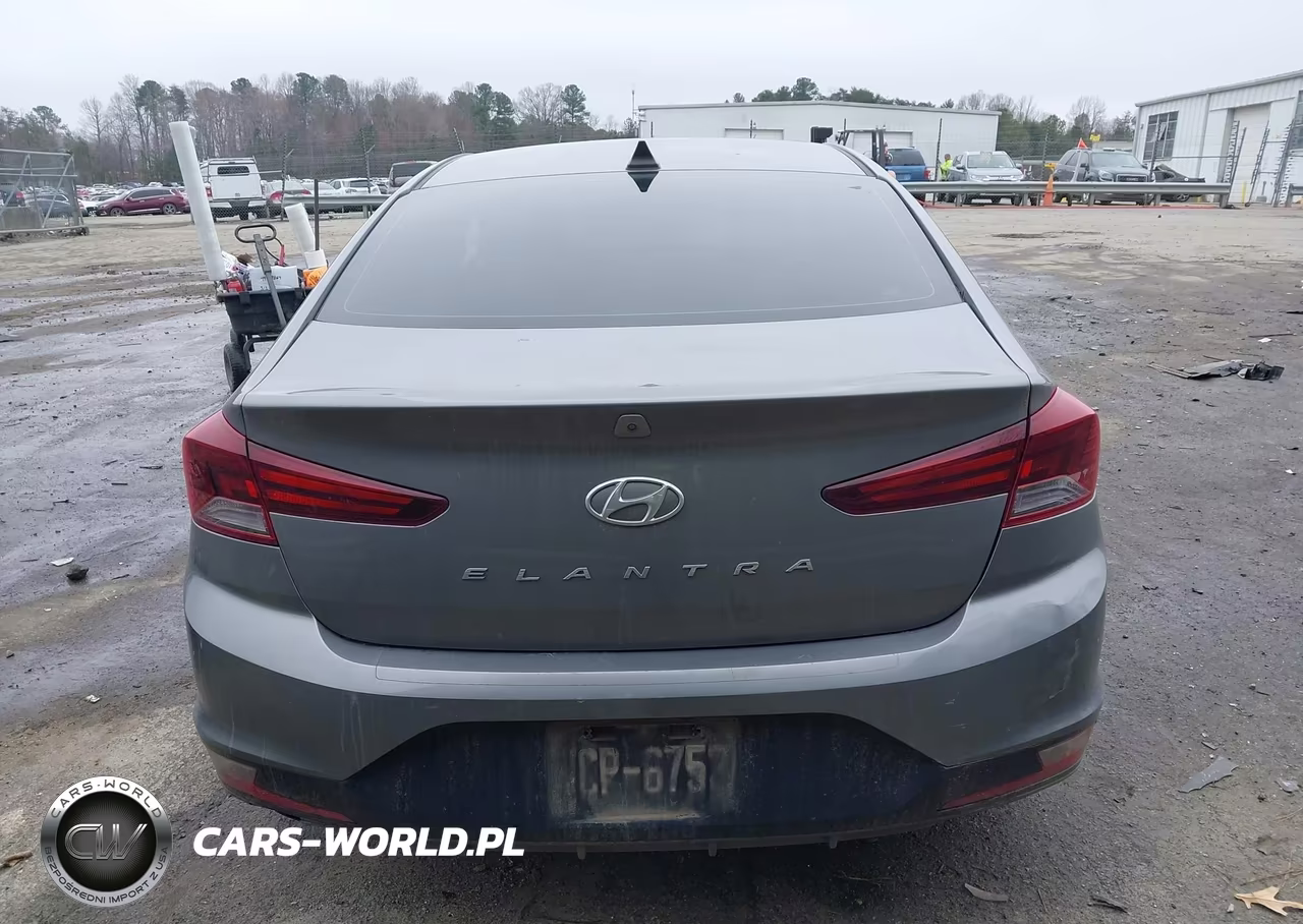 2019 Hyundai Elantra Sel VIN:5NPD84LF1KH476569 - 16