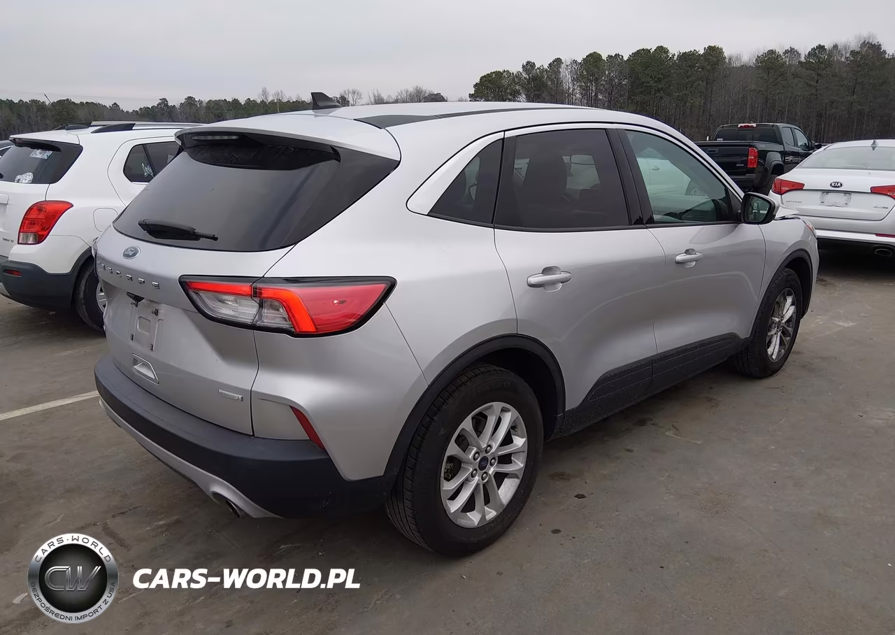 2020 Ford Escape Se VIN:1FMCU0G62LUB14859 - 4