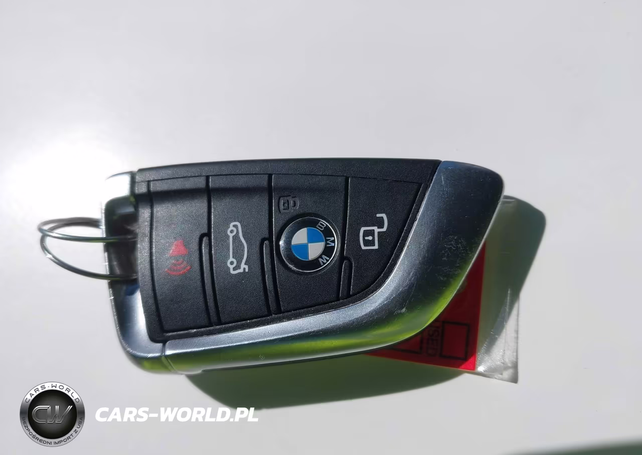 2019 BMW 330I xDrive VIN:3MW5R7J59K8B03440 - 11