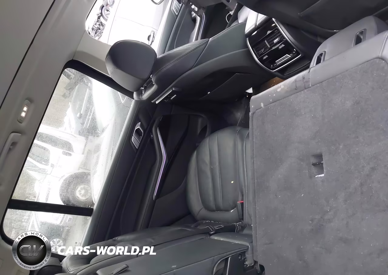 2020 BMW X7 xDrive40I VIN:5UXCW2C05L9B00163 - 8