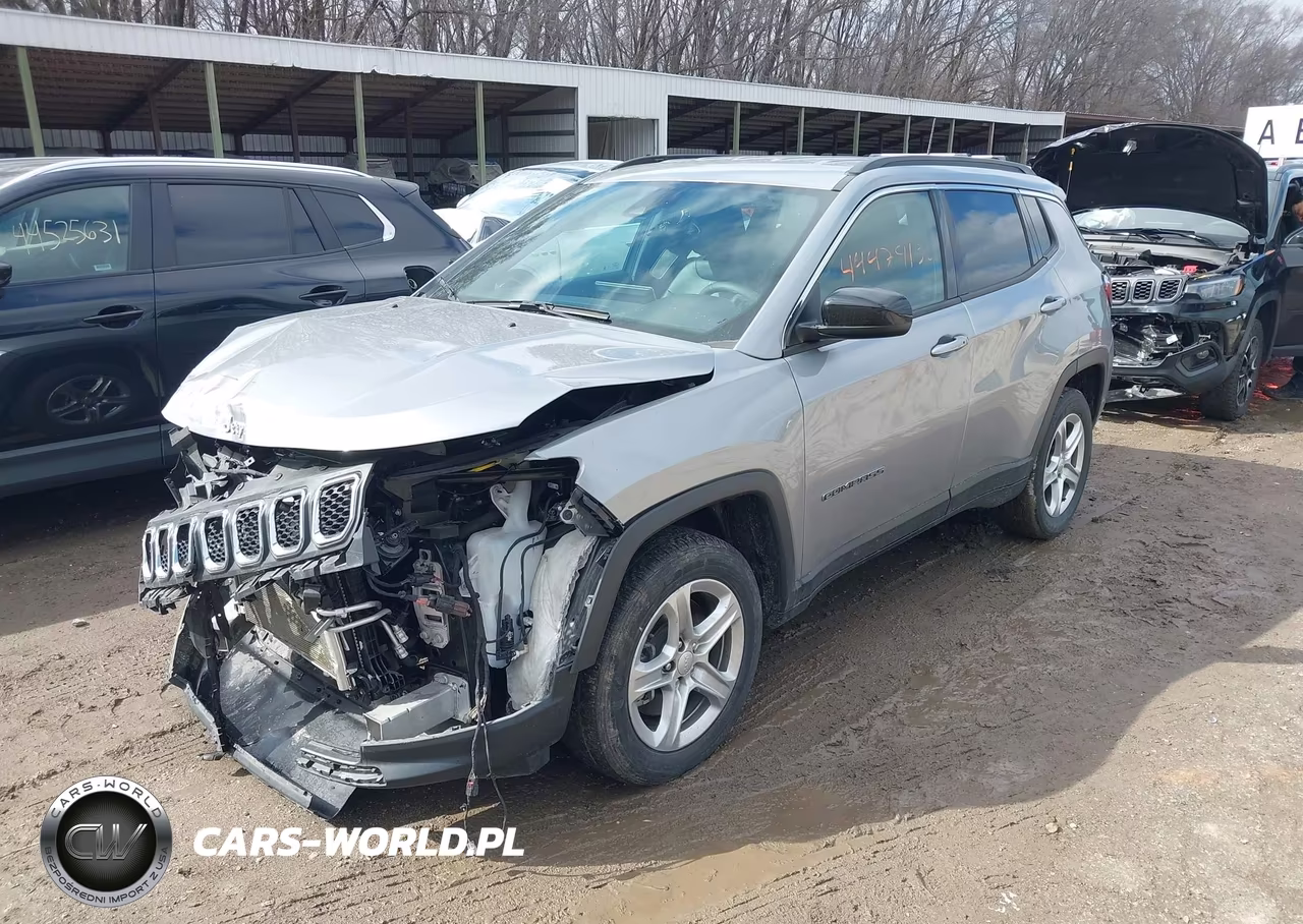 2024 Jeep Compass Latitude 4X4 VIN:3C4NJDBN3RT596689 - 2