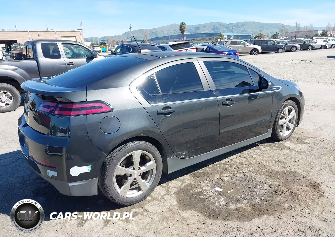 2015 Chevrolet Volt VIN:1G1RD6E41FU142443 - 4