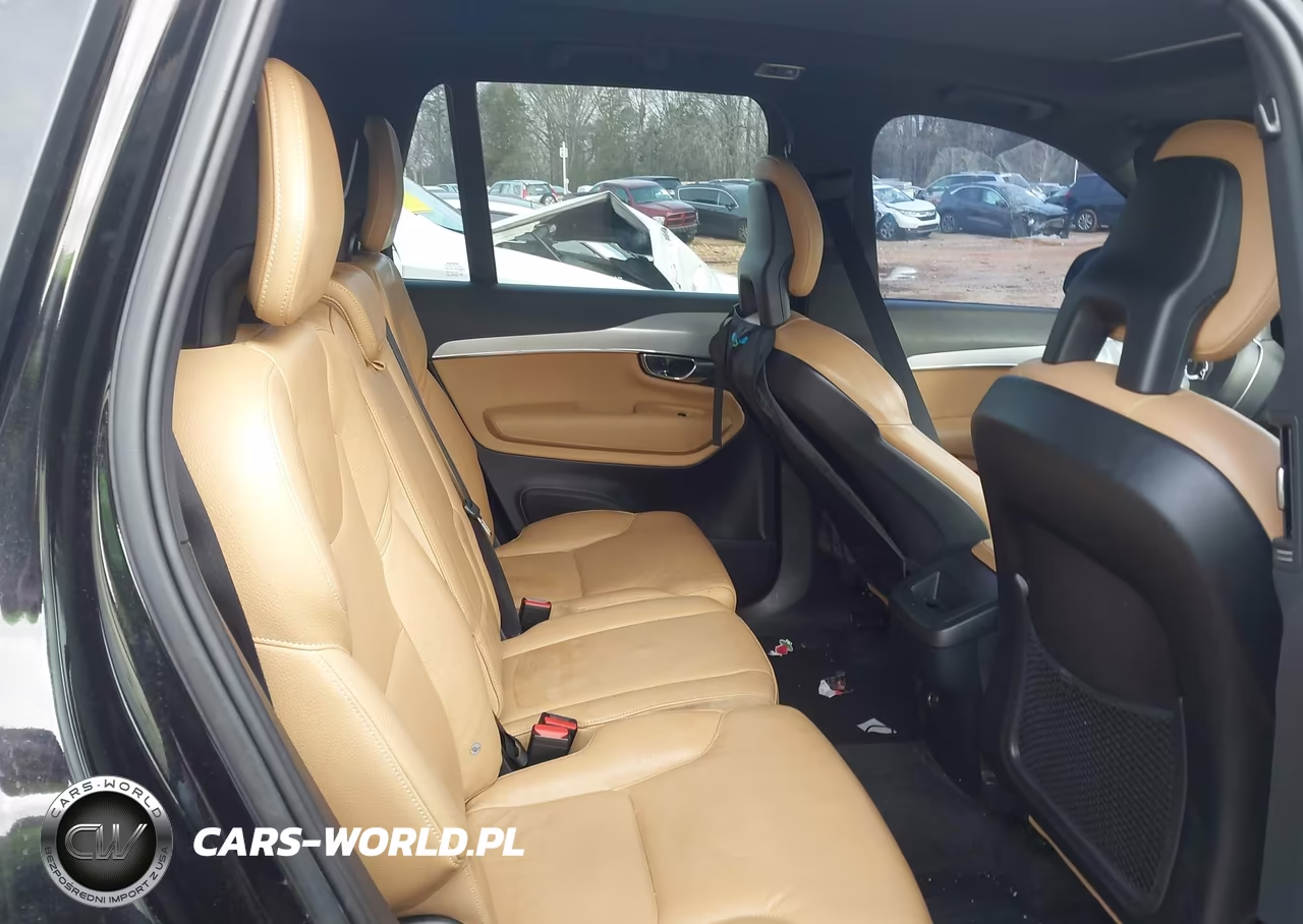 2017 Volvo Xc90 T5 Momentum VIN:YV4102XK9H1117358 - 8