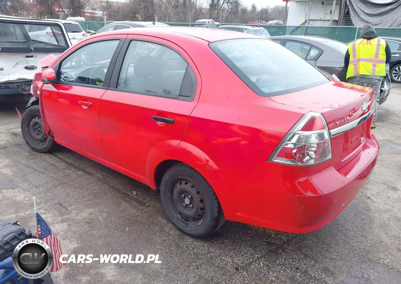 2007 Chevrolet Aveo Ls VIN:KL1TD566X7B066135 - 3