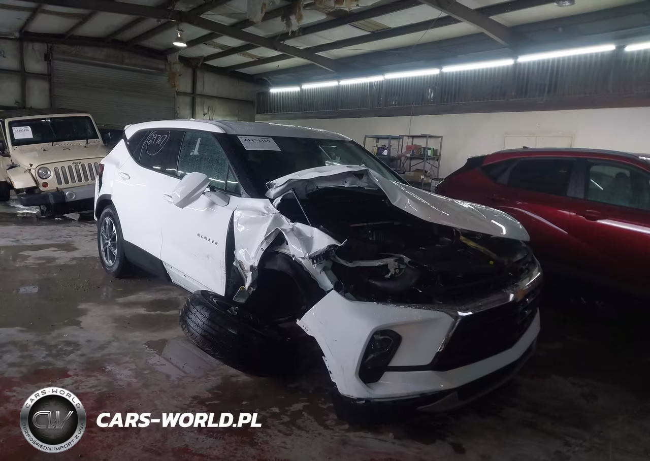 2025 Chevrolet Blazer Fwd 2Lt – zdjęcie 1 z 16