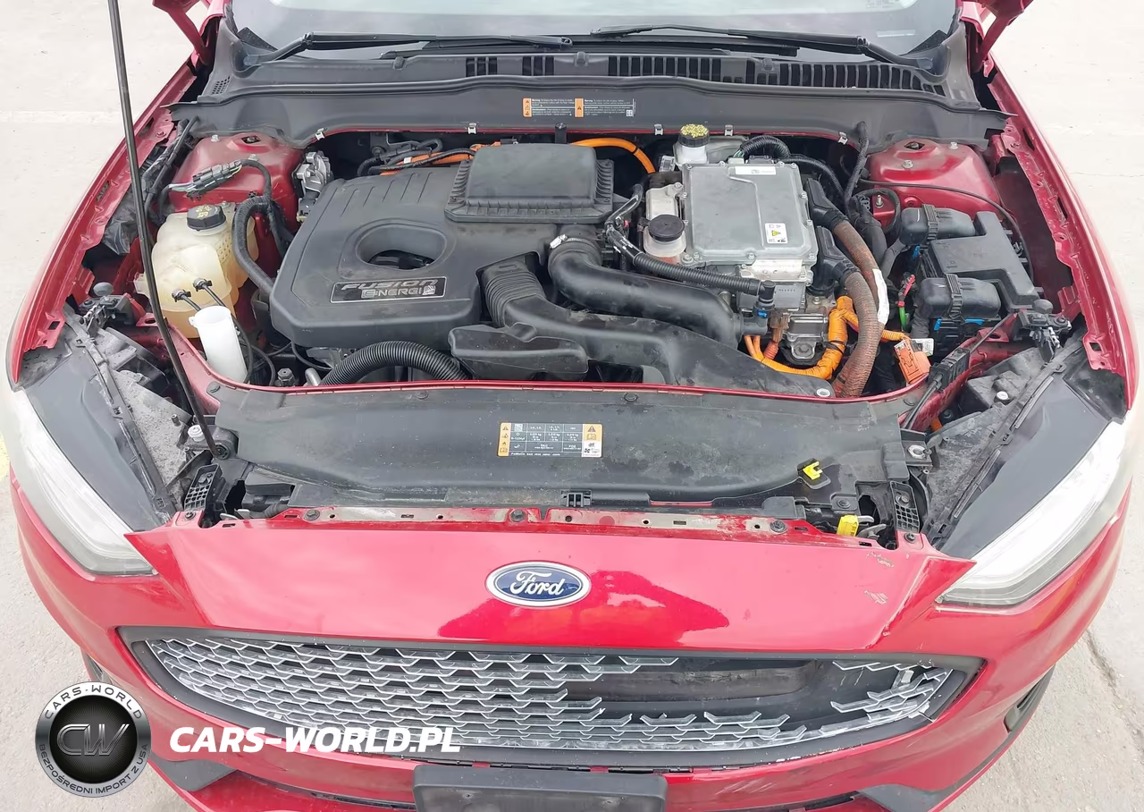 2020 Ford Fusion Plug-In Hybrid Titanium VIN:3FA6P0SU4LR114177 - 10
