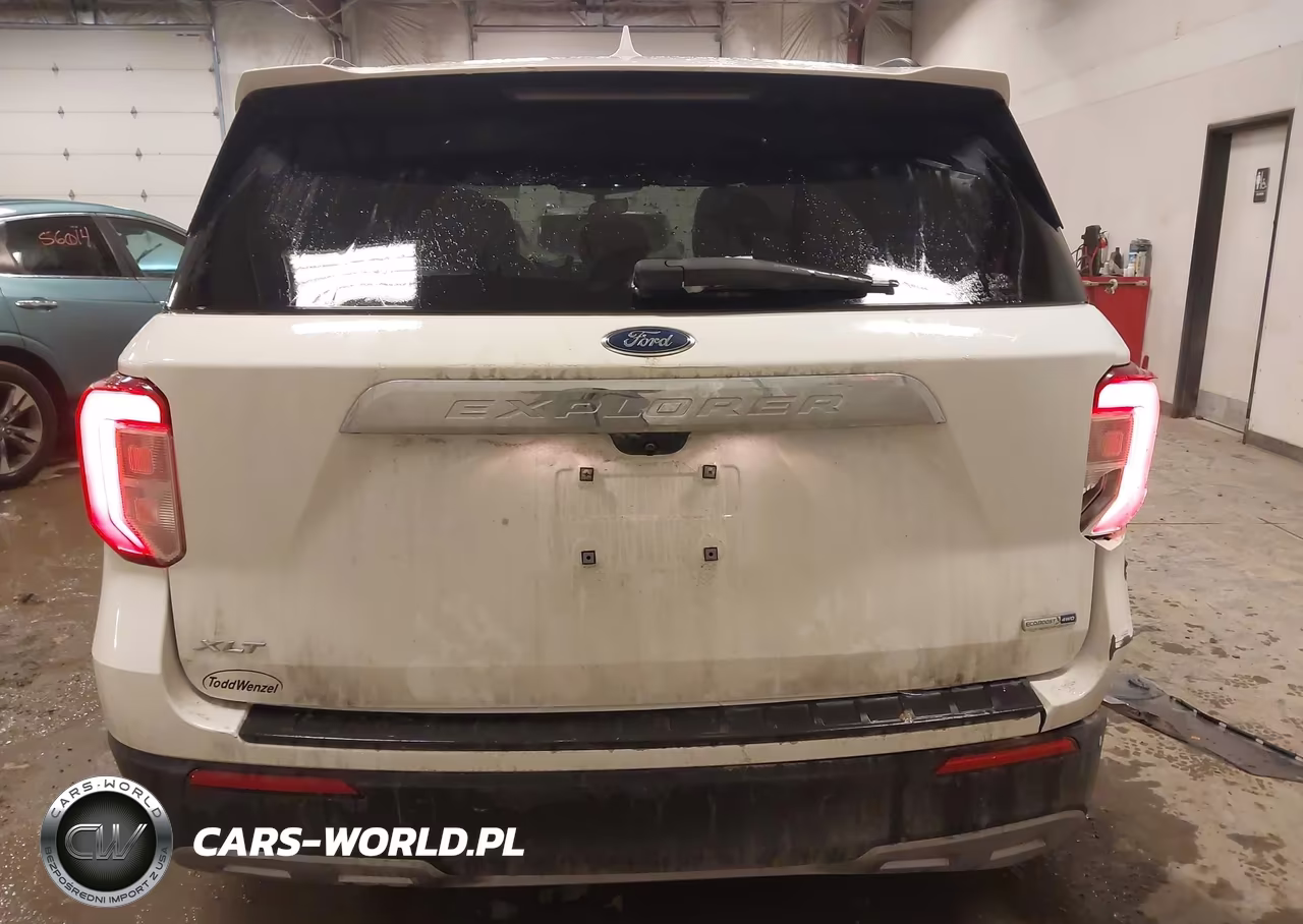 2020 Ford Explorer Xlt VIN:1FMSK8DH0LGB20373 - 16