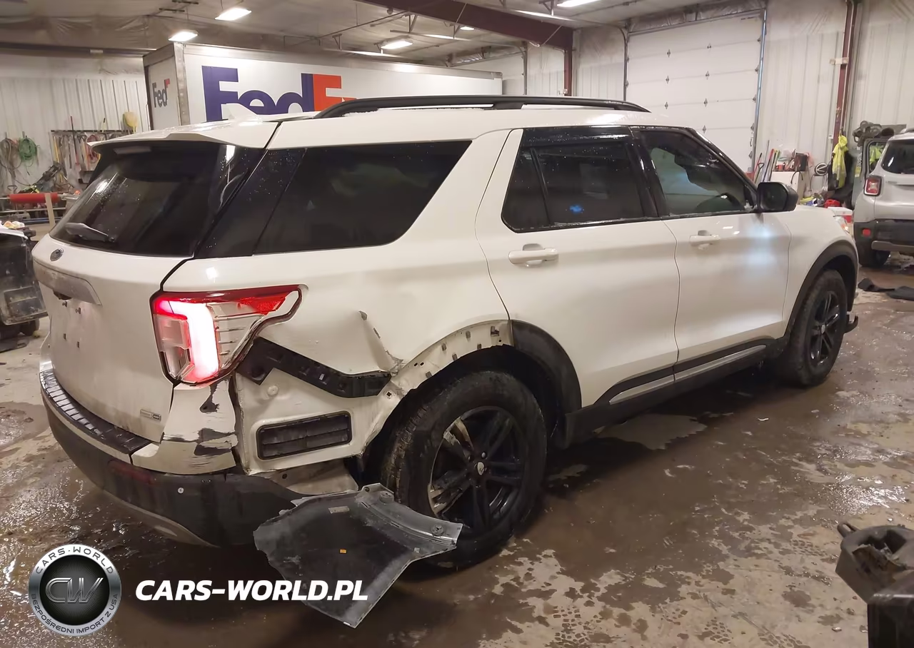 2020 Ford Explorer Xlt VIN:1FMSK8DH0LGB20373 - 4