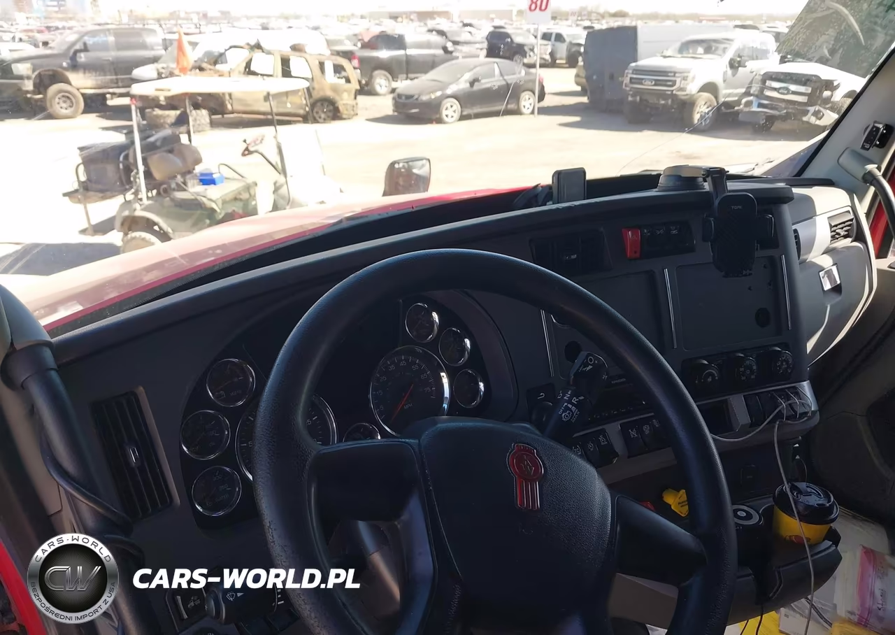 2020 Kenworth T680 VIN:1XKYD49X9LJ382739 - 7