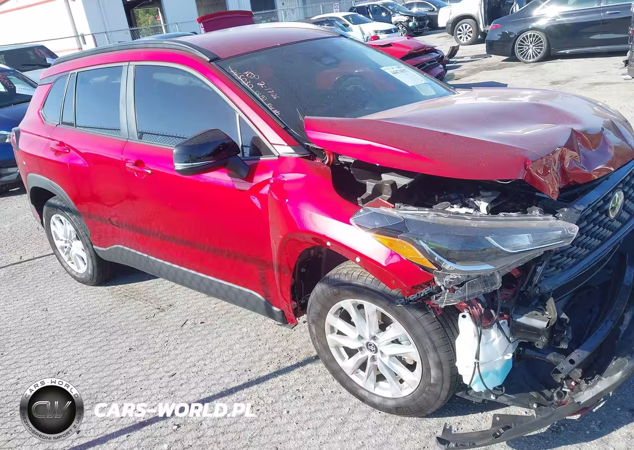 2025 Toyota Corolla Cross Le