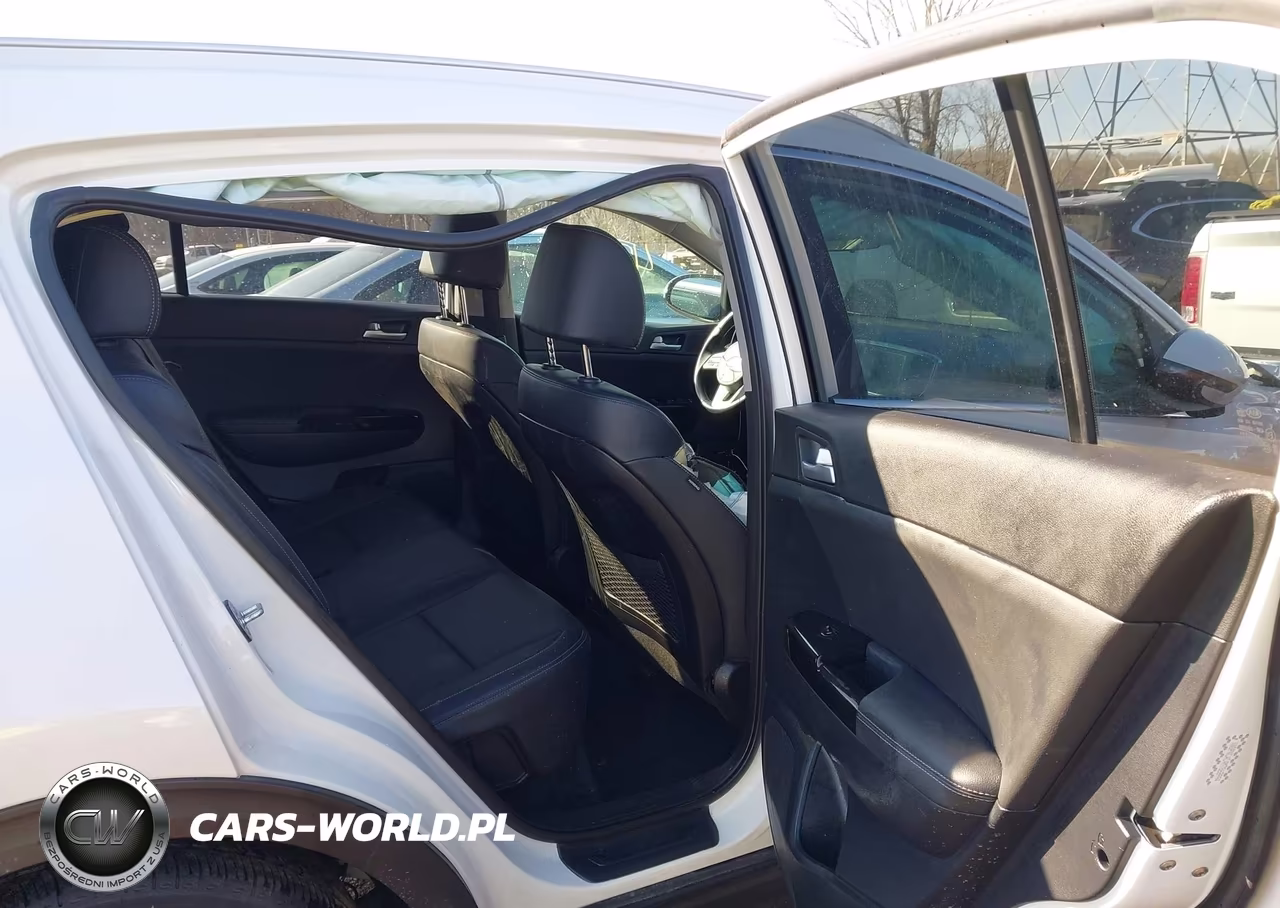 2021 Kia Sportage Ex VIN:KNDPNCAC4M7868994 - 8