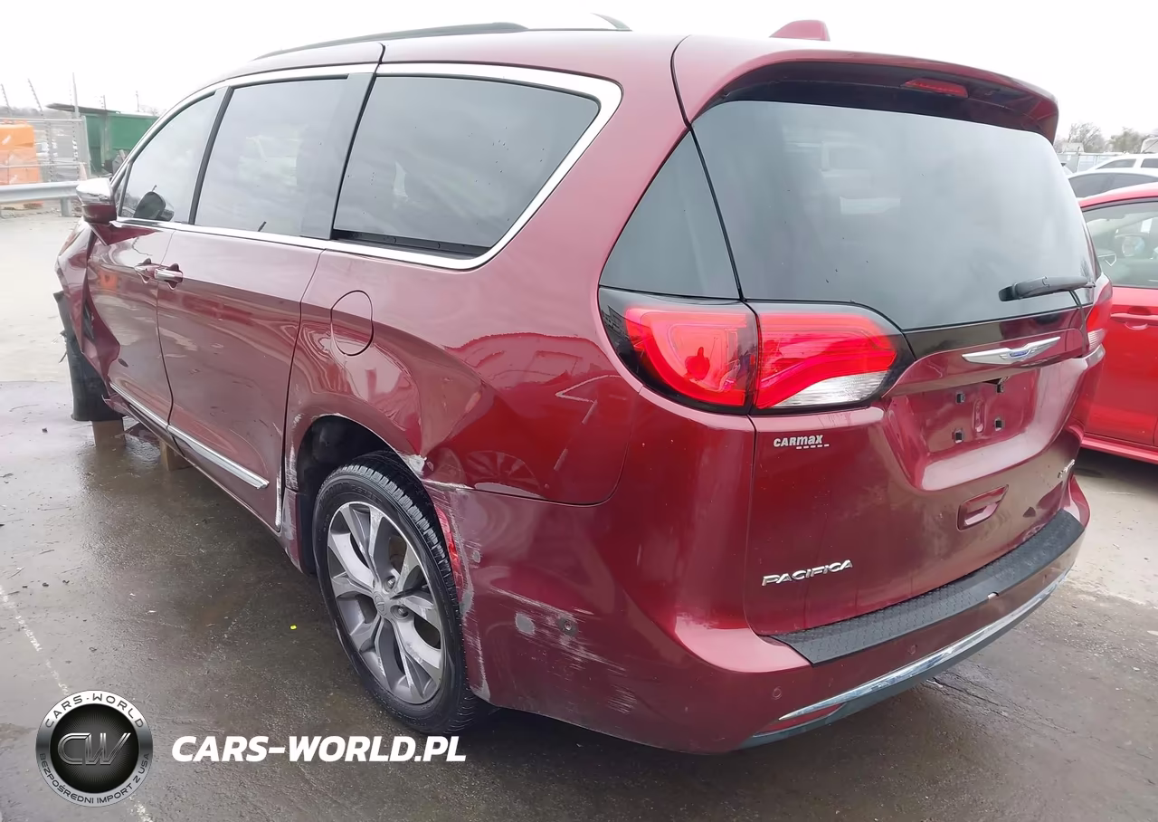 2018 Chrysler Pacifica Limited VIN:2C4RC1GG4JR289088 - 3