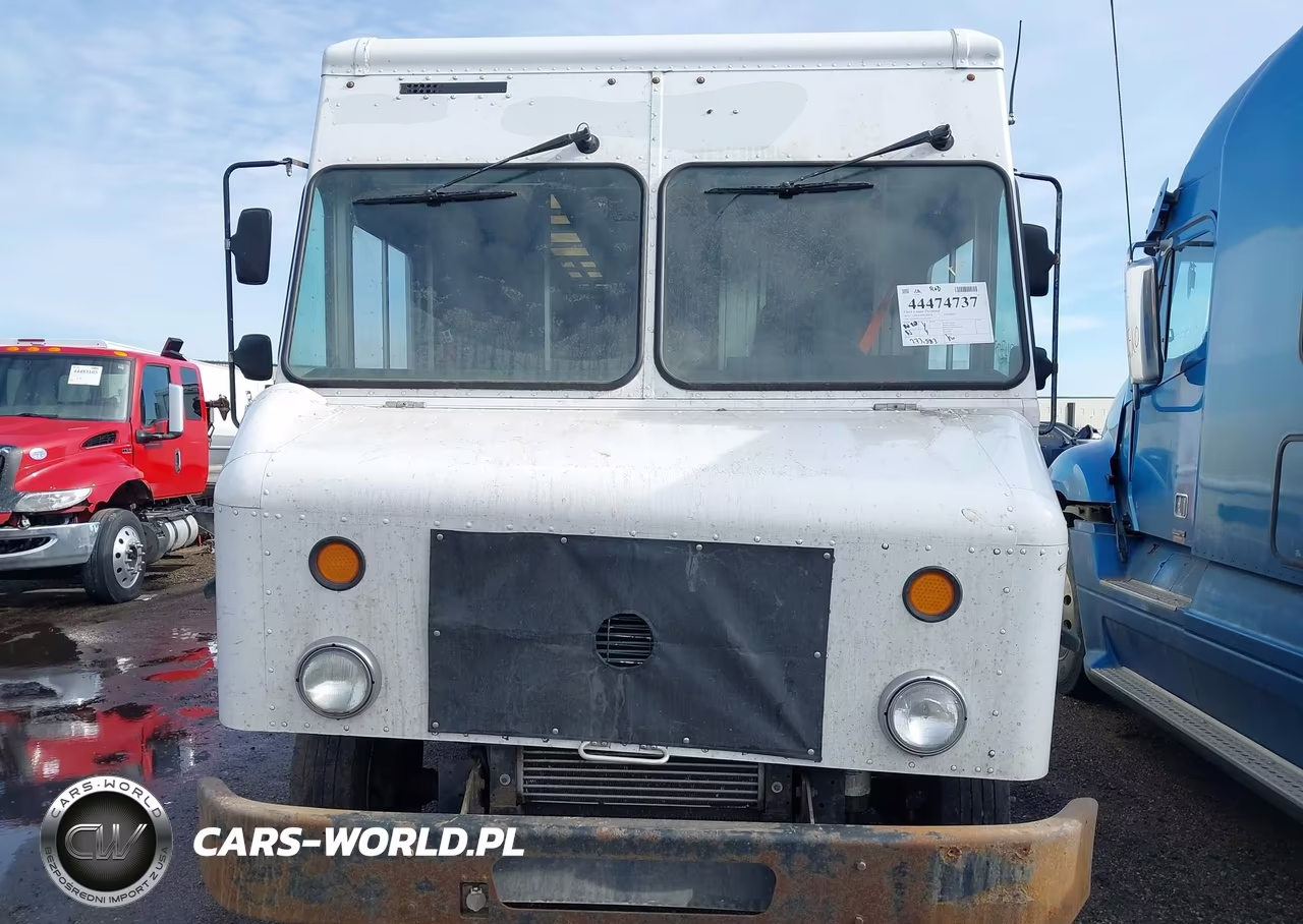 2010 Freightliner Chassis M Line Walk-In Van VIN:4UZAAPDU8ACAS1720 - 12