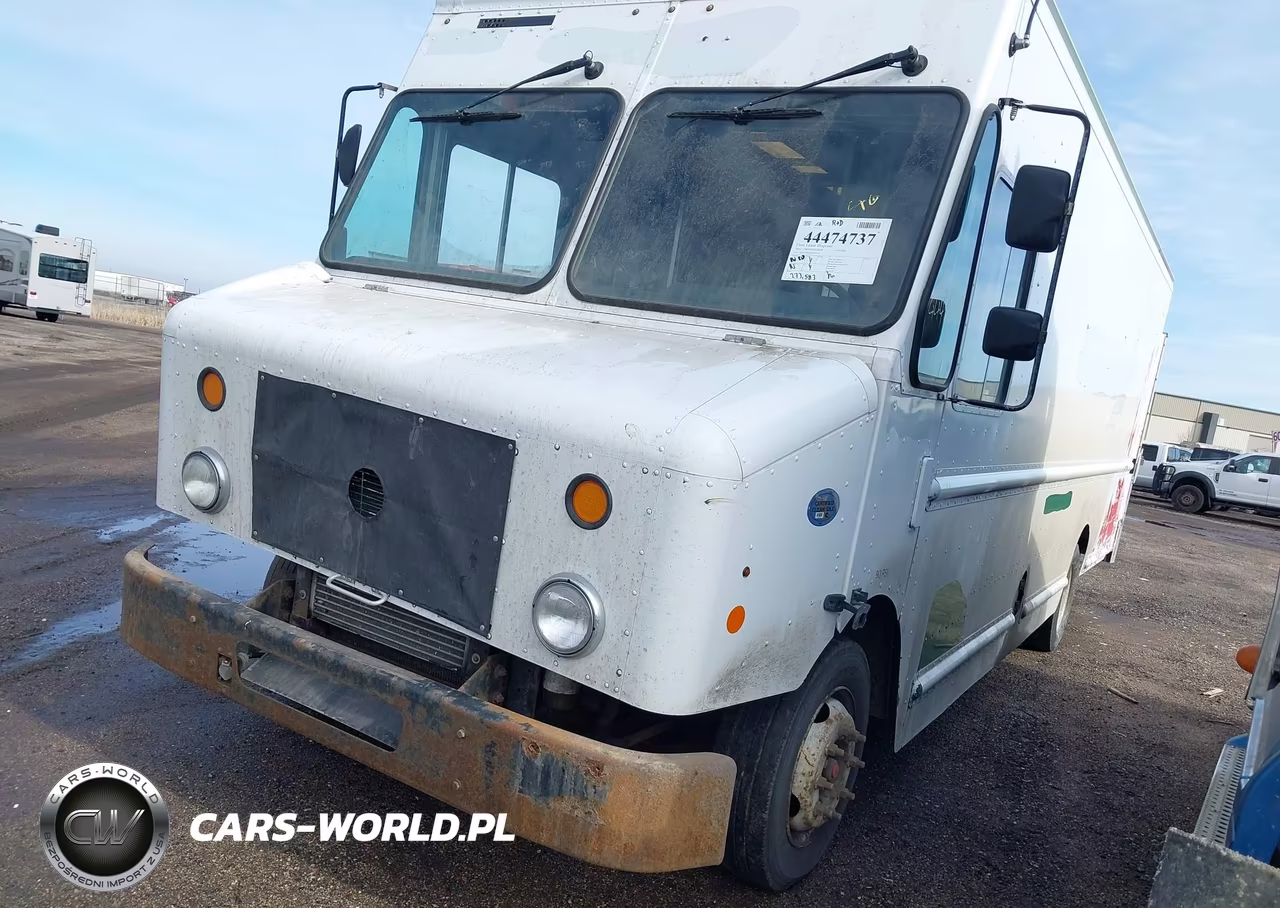 2010 Freightliner Chassis M Line Walk-In Van VIN:4UZAAPDU8ACAS1720 - 2