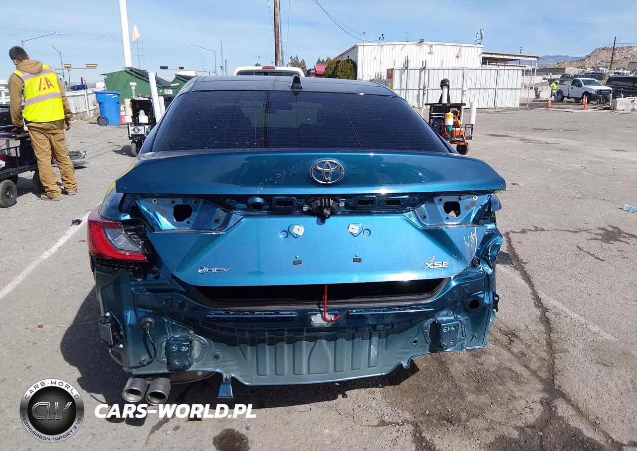 2025 Toyota Camry Xse VIN:4T1DAACK2SU150216 - 17