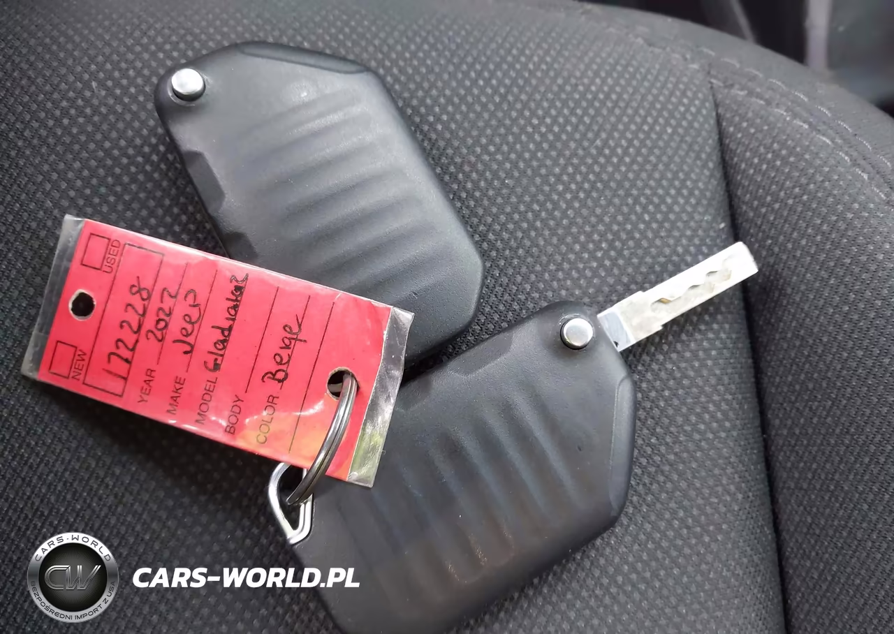 2022 Jeep Gladiator Sport 4X4 VIN:1C6HJTAG7NL172228 - 11