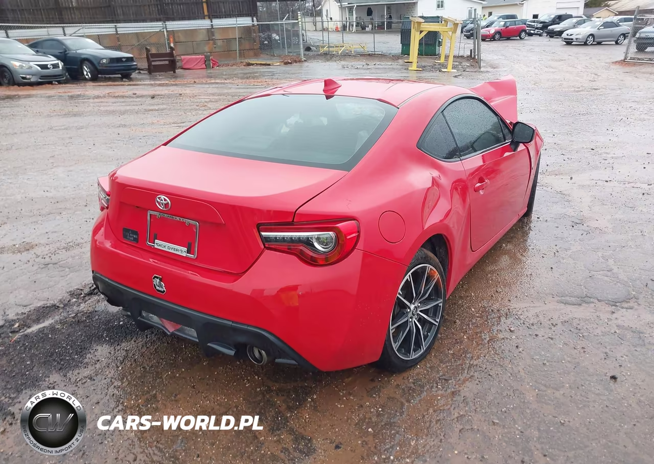 2019 Toyota 86 VIN:JF1ZNAA18K8703460 - 4