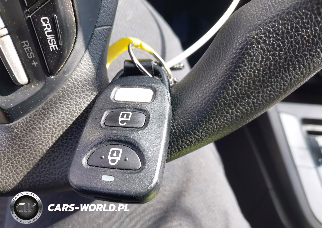 2020 Hyundai Elantra Sel VIN:5NPD84LF2LH630188 - 11