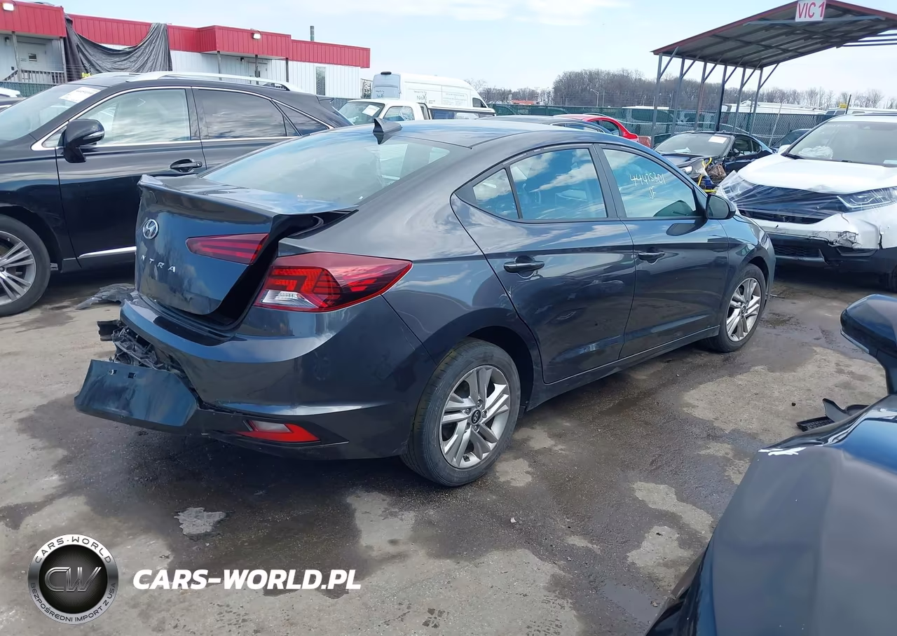 2020 Hyundai Elantra Sel VIN:5NPD84LF2LH630188 - 4