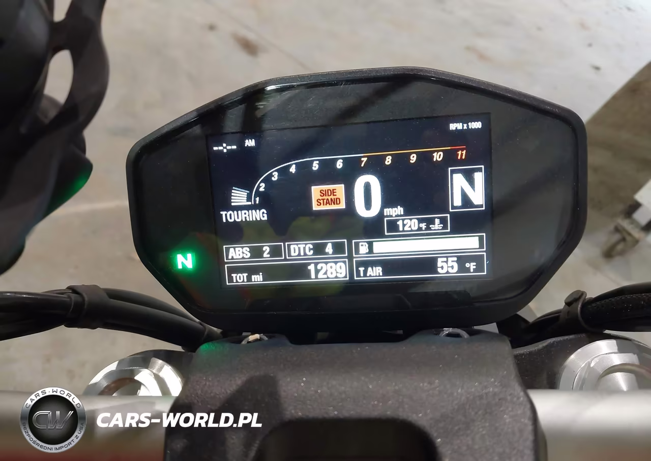 2019 Ducati Monster 821 VIN:ZDMMACLS5KB003890 - 7