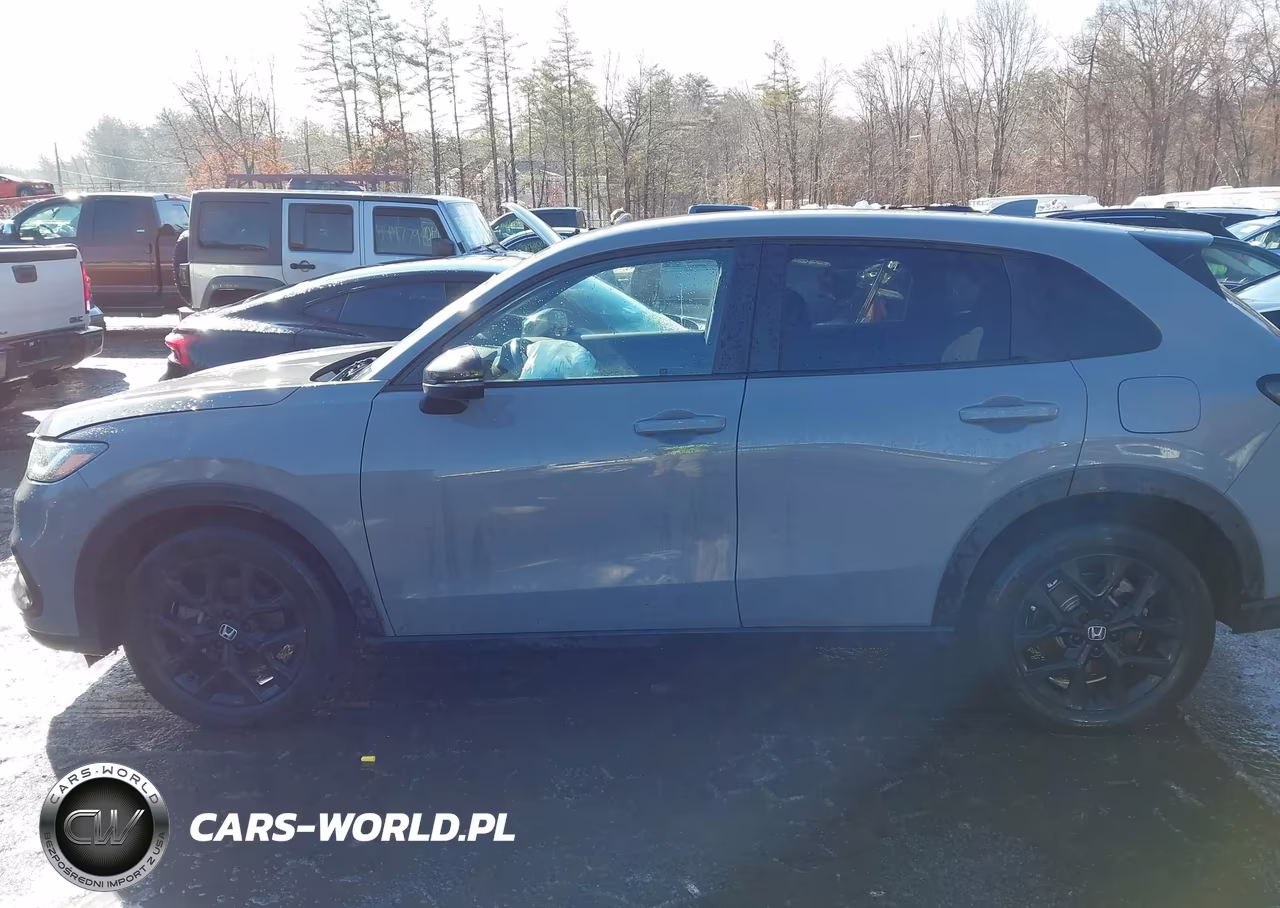 2025 Honda Hr-V Awd Sport VIN:3CZRZ2H50SM755250 - 14