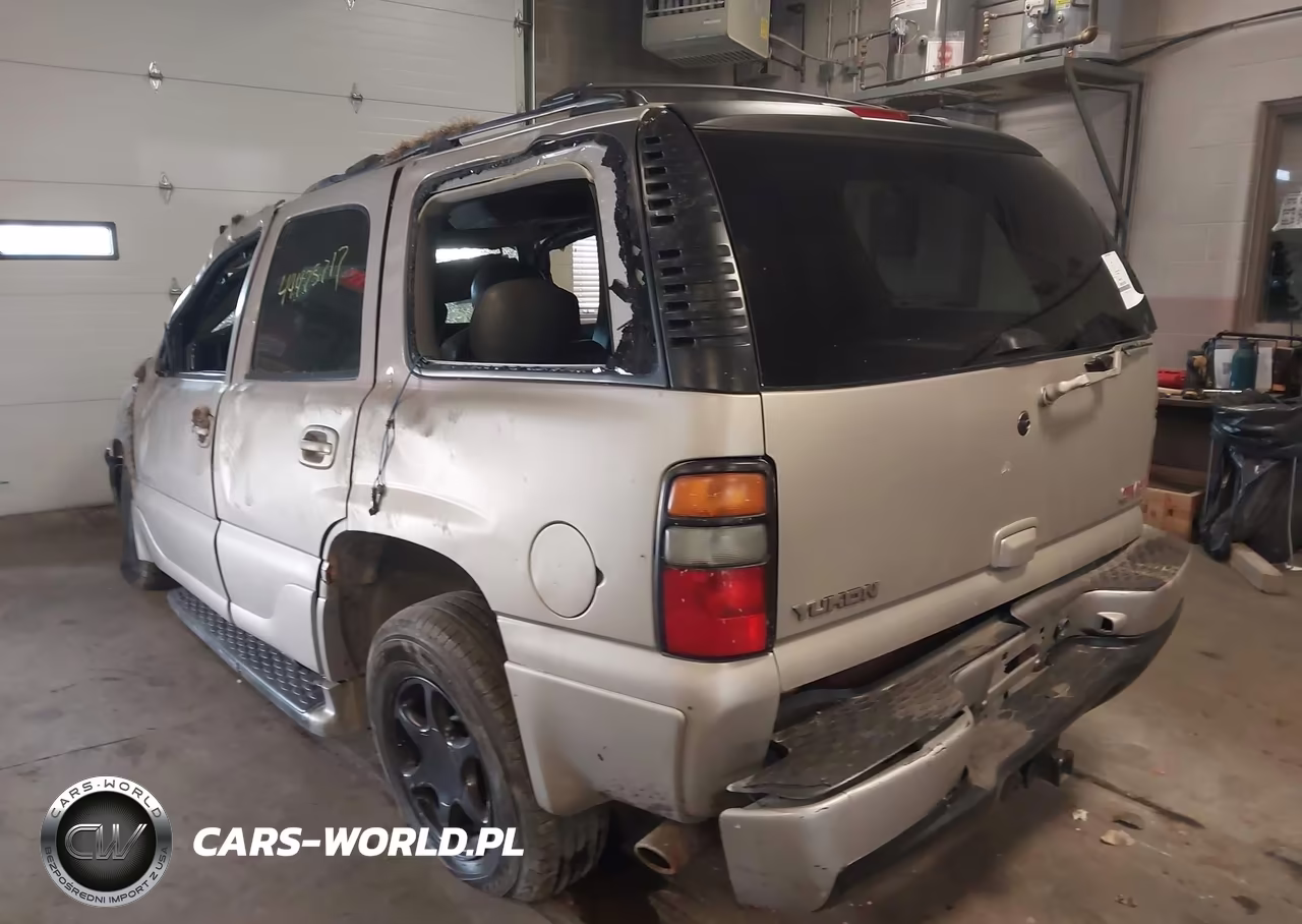 2005 GMC Yukon Denali VIN:1GKEK63U45J243544 - 3