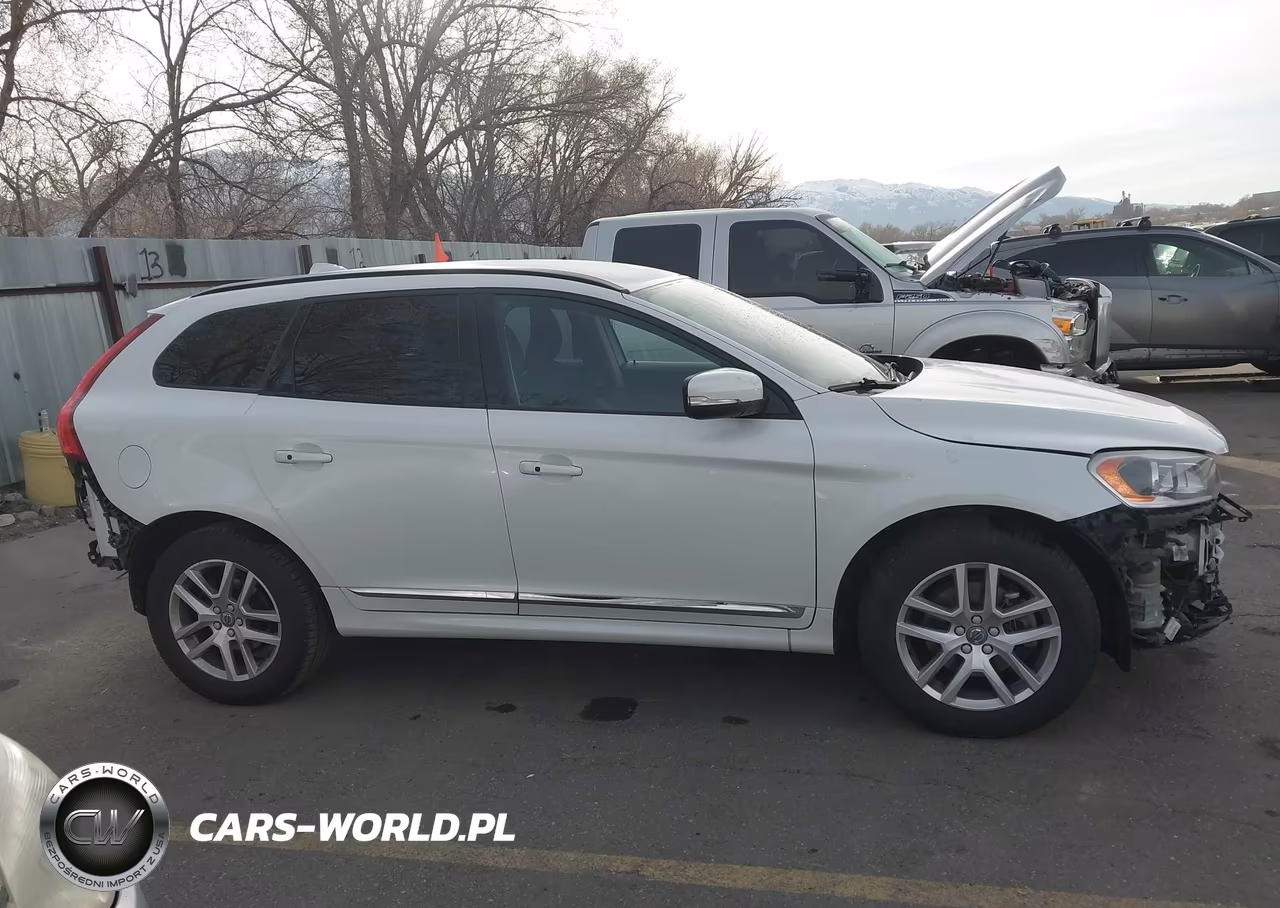 2017 Volvo Xc60 T5 VIN:YV440MDJ9H2076163 - 14