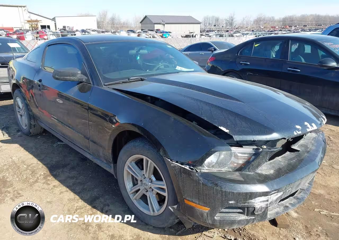 2012 Ford Mustang V6