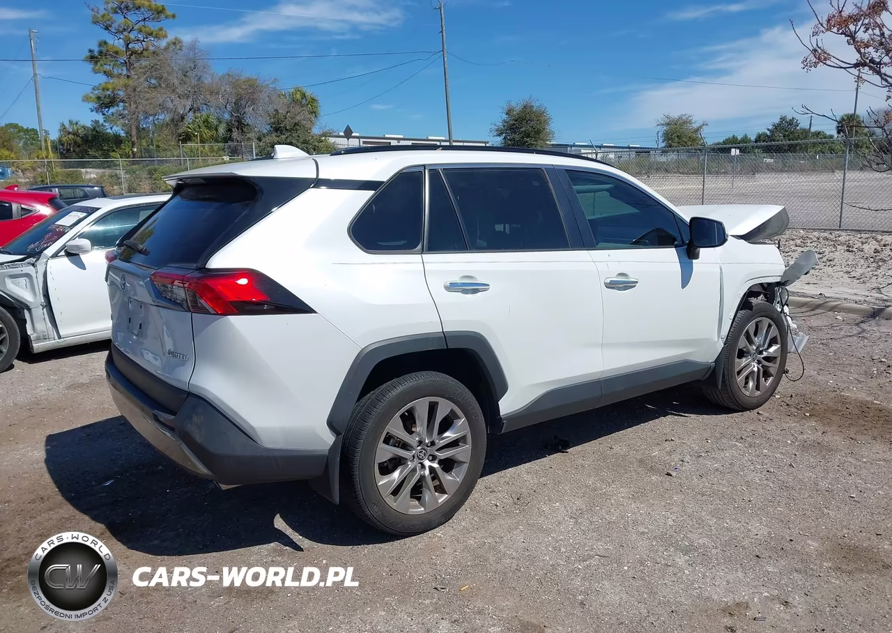 2024 Toyota Rav4 Limited VIN:2T3Y1RFVXRW304193 - 4
