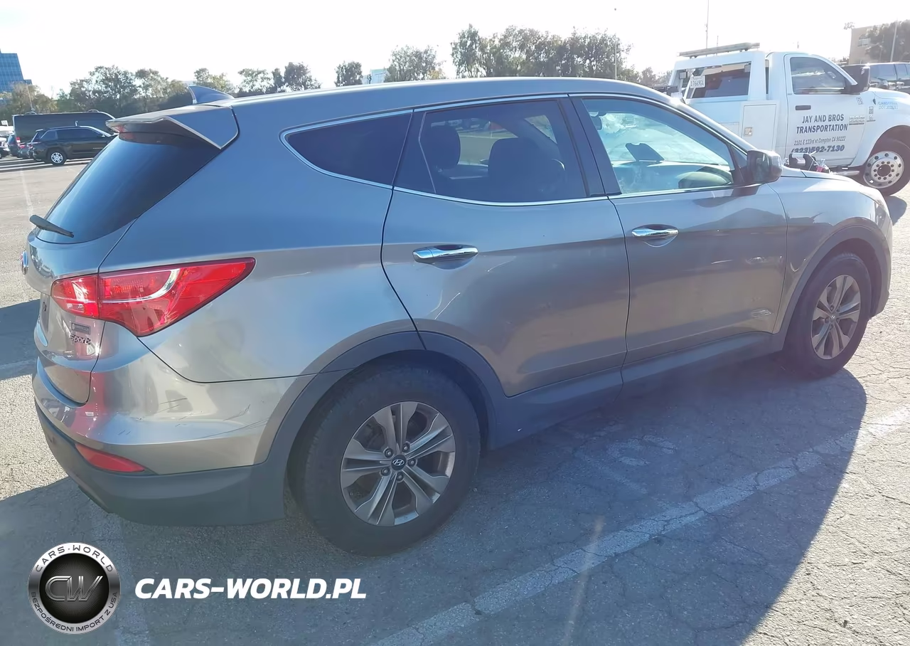 2015 Hyundai Santa Fe Sport 2.4L VIN:5XYZT3LB6FG304210 - 4