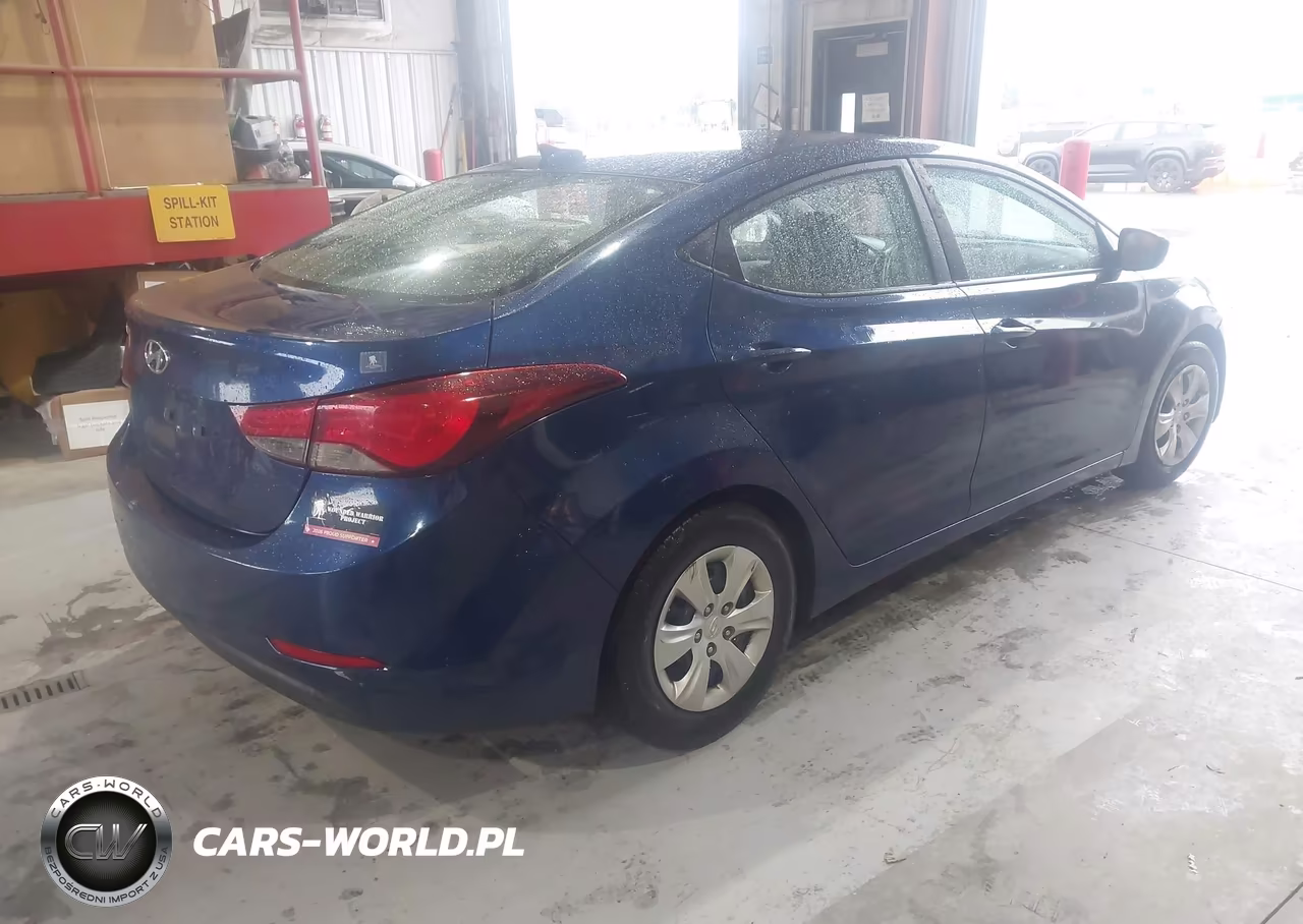 2016 Hyundai Elantra Se VIN:5NPDH4AE8GH702060 - 4
