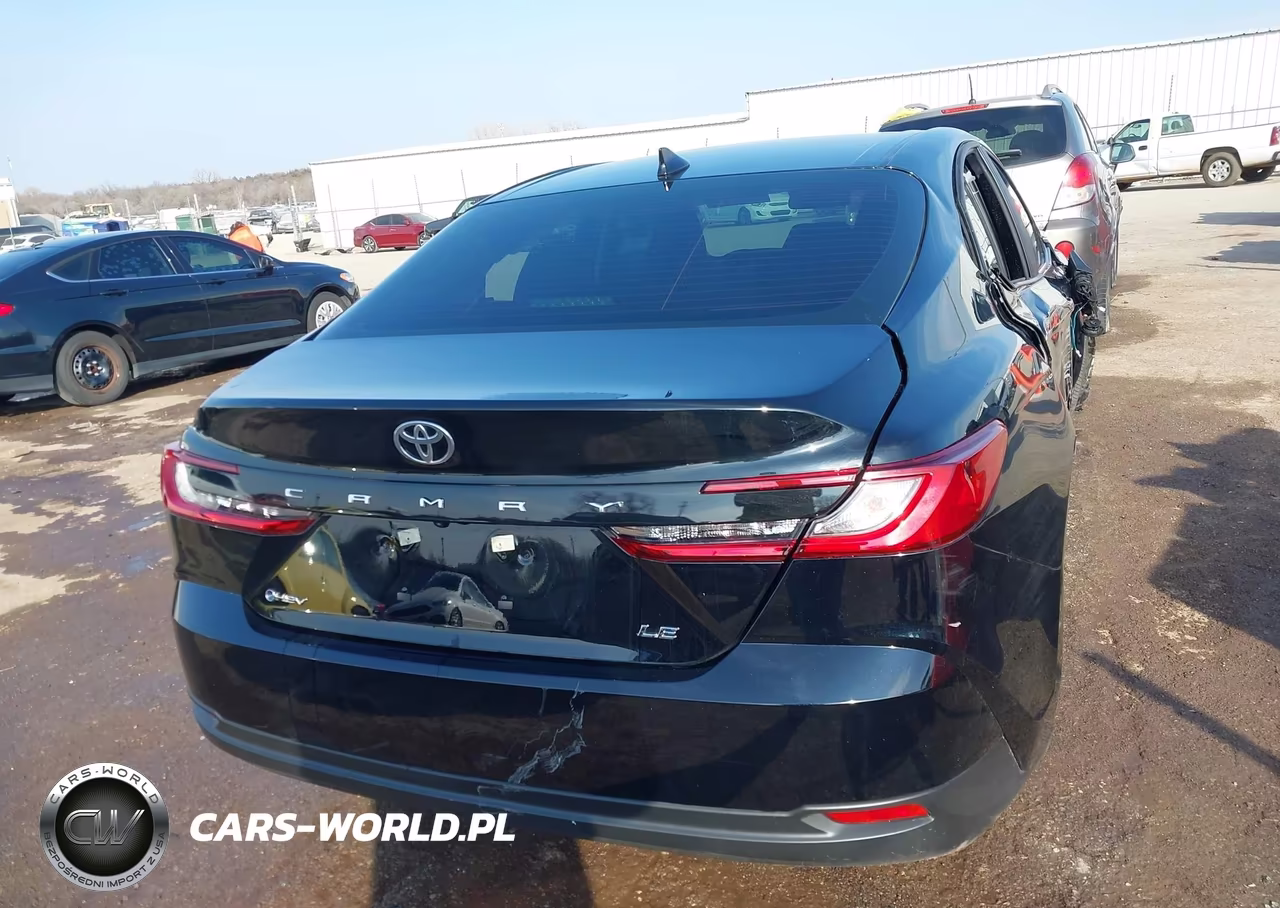2025 Toyota Camry Le VIN:4T1DAACK7SU534119 - 15