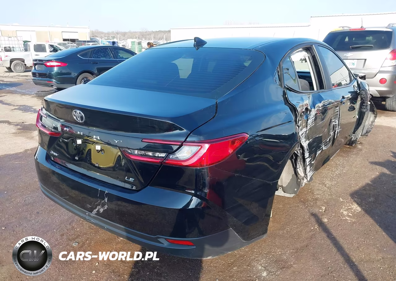 2025 Toyota Camry Le VIN:4T1DAACK7SU534119 - 4