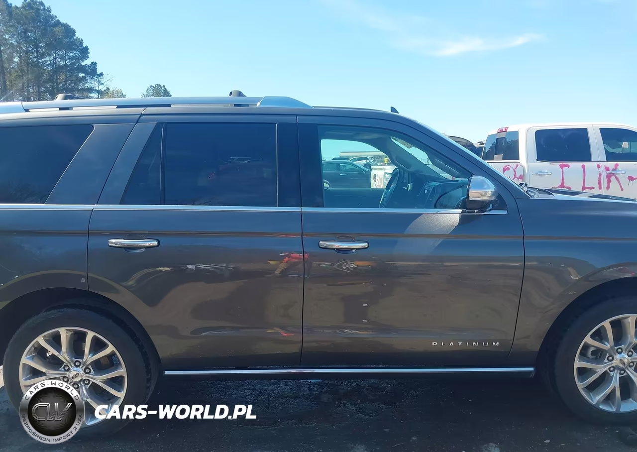 2019 Ford Expedition Platinum VIN:1FMJU1LT3KEA47917 - 13
