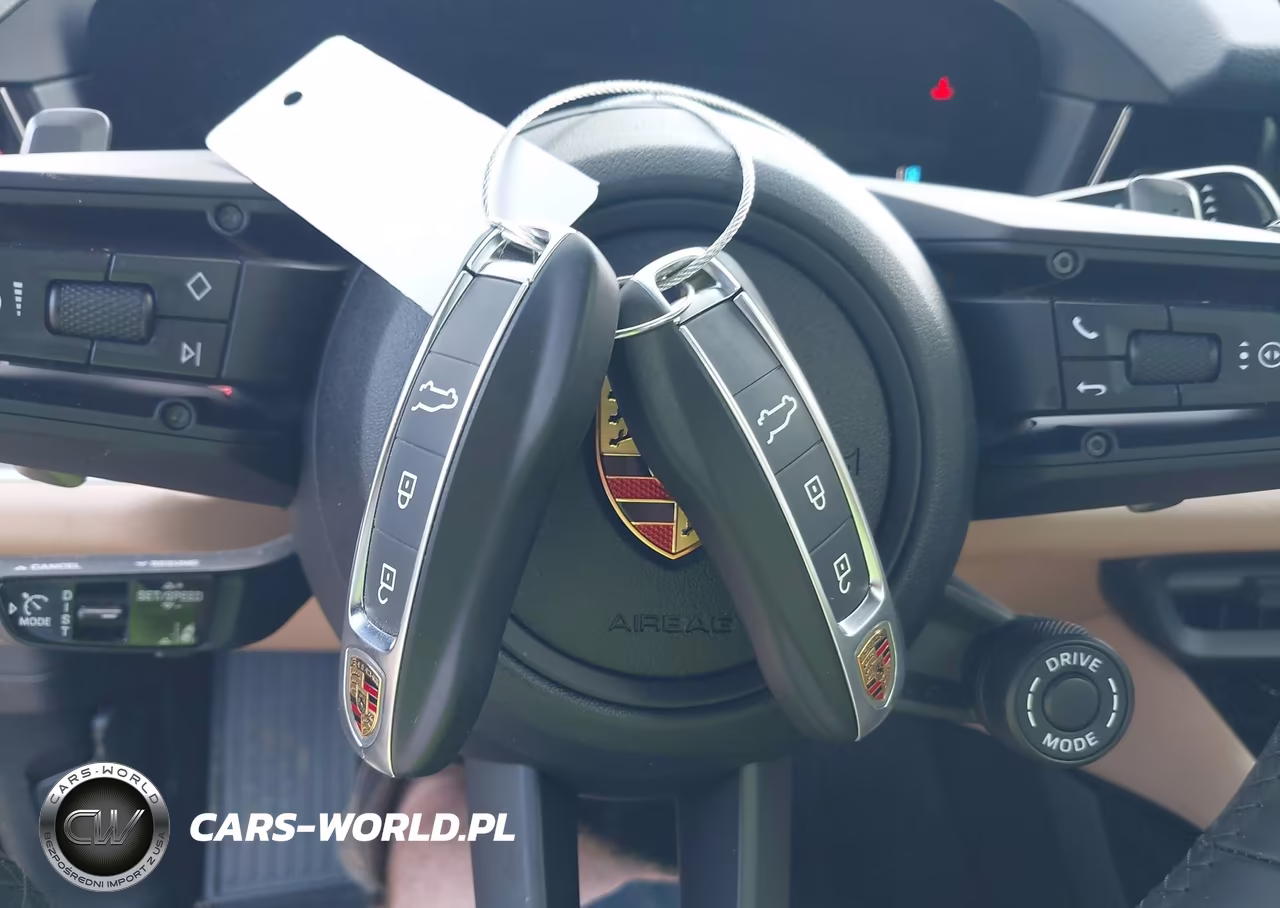 2026 Porsche Cayenne Coupe VIN:WP1BA2AY8TDA35130 - 11