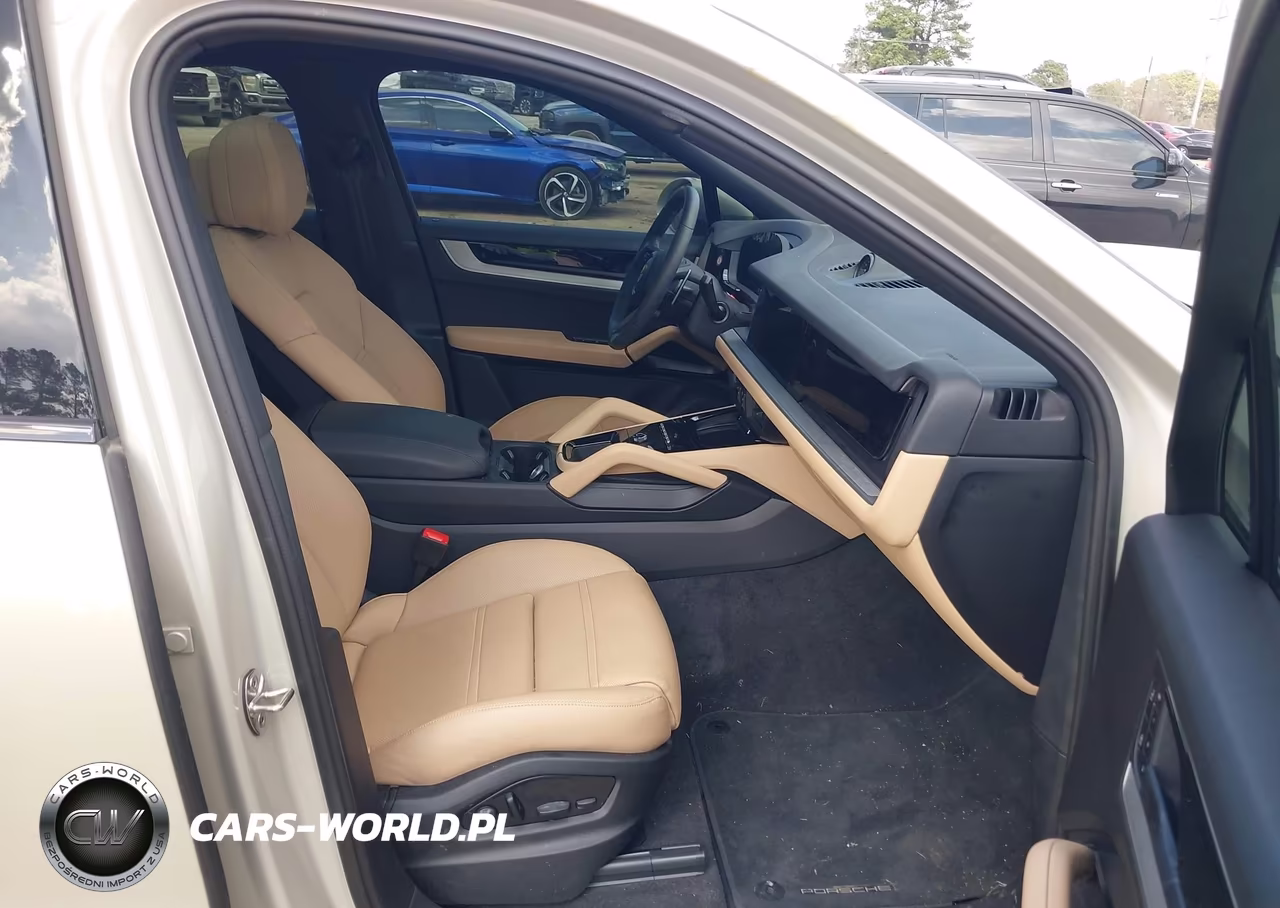 2026 Porsche Cayenne Coupe VIN:WP1BA2AY8TDA35130 - 5