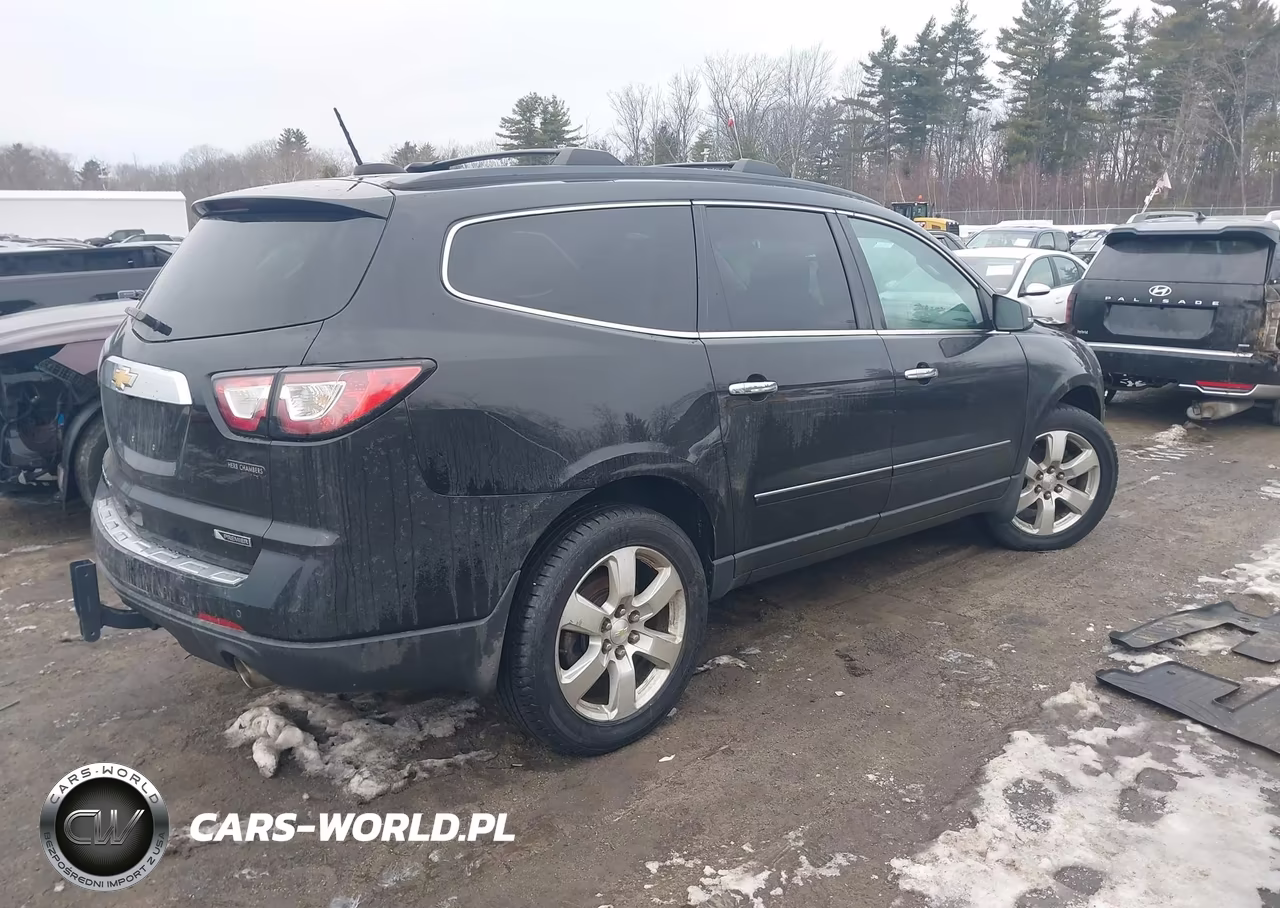2017 Chevrolet Traverse Premier VIN:1GNKVJKD8HJ189963 - 4