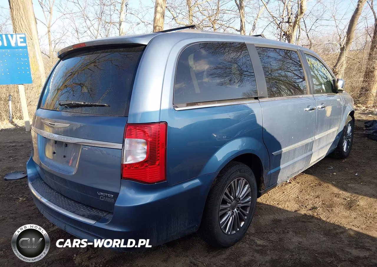 2011 Chrysler Town & Country Limited VIN:2A4RR6DG5BR781463 - 4