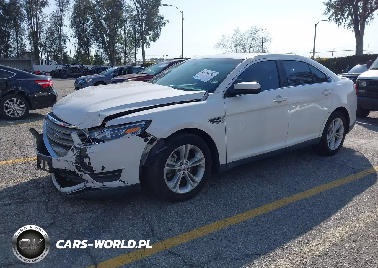 2016 Ford Taurus Sel VIN:1FAHP2E8XGG141741 - 2