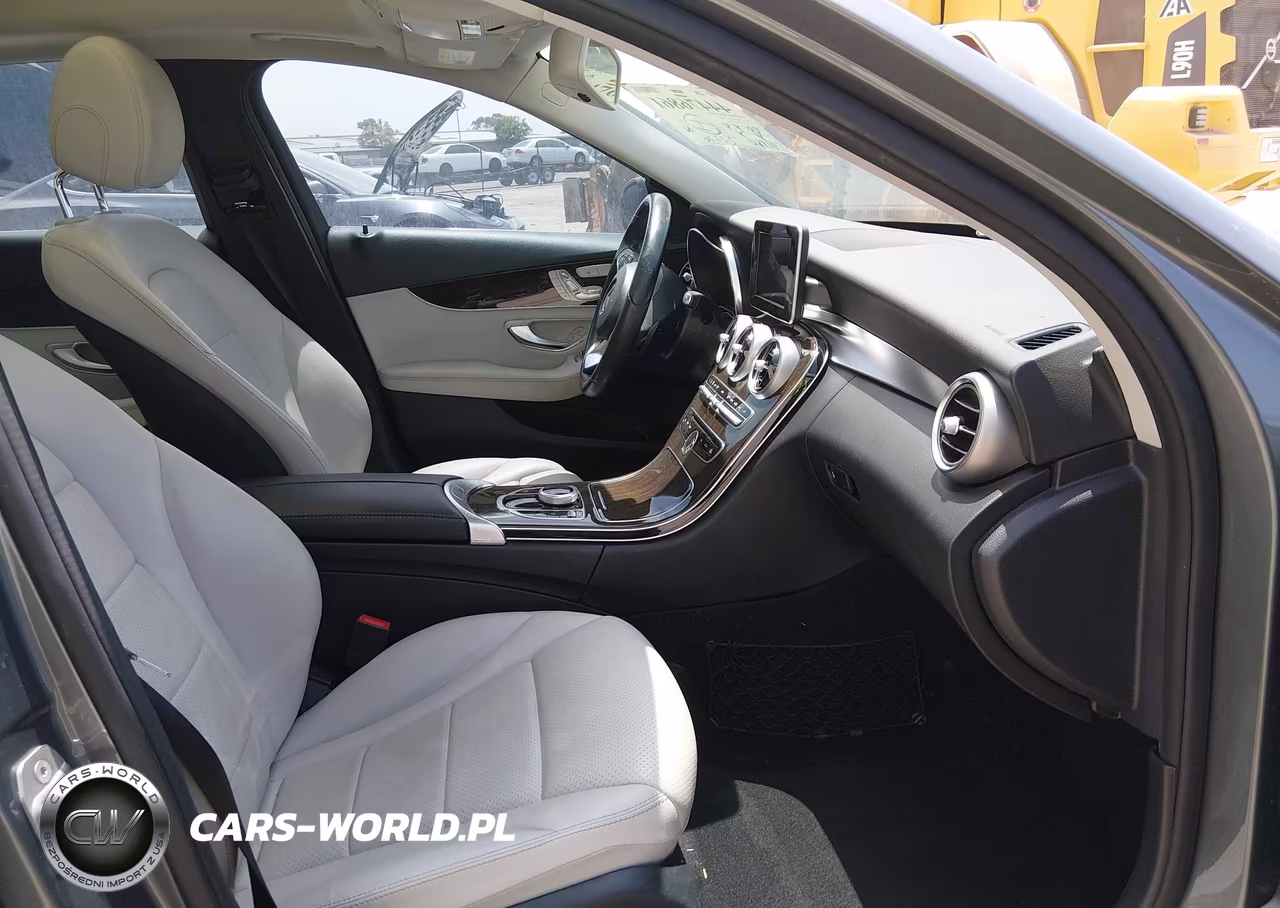 2017 Mercedes-Benz C 300 VIN:55SWF4JB6HU190172 - 5
