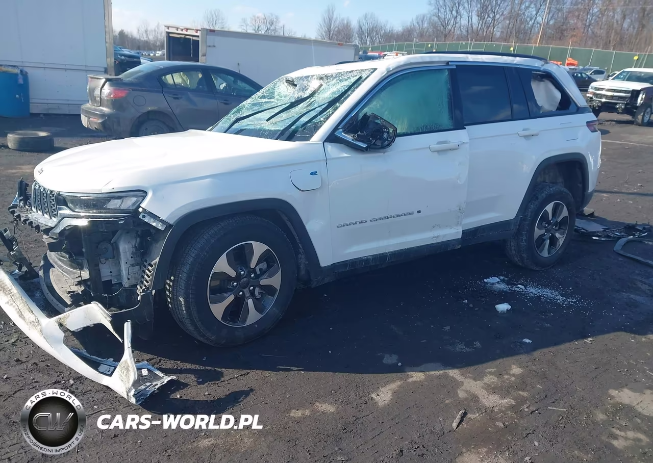2024 Jeep Grand Cherokee 4Xe VIN:1C4RJYB65RC108145 - 2