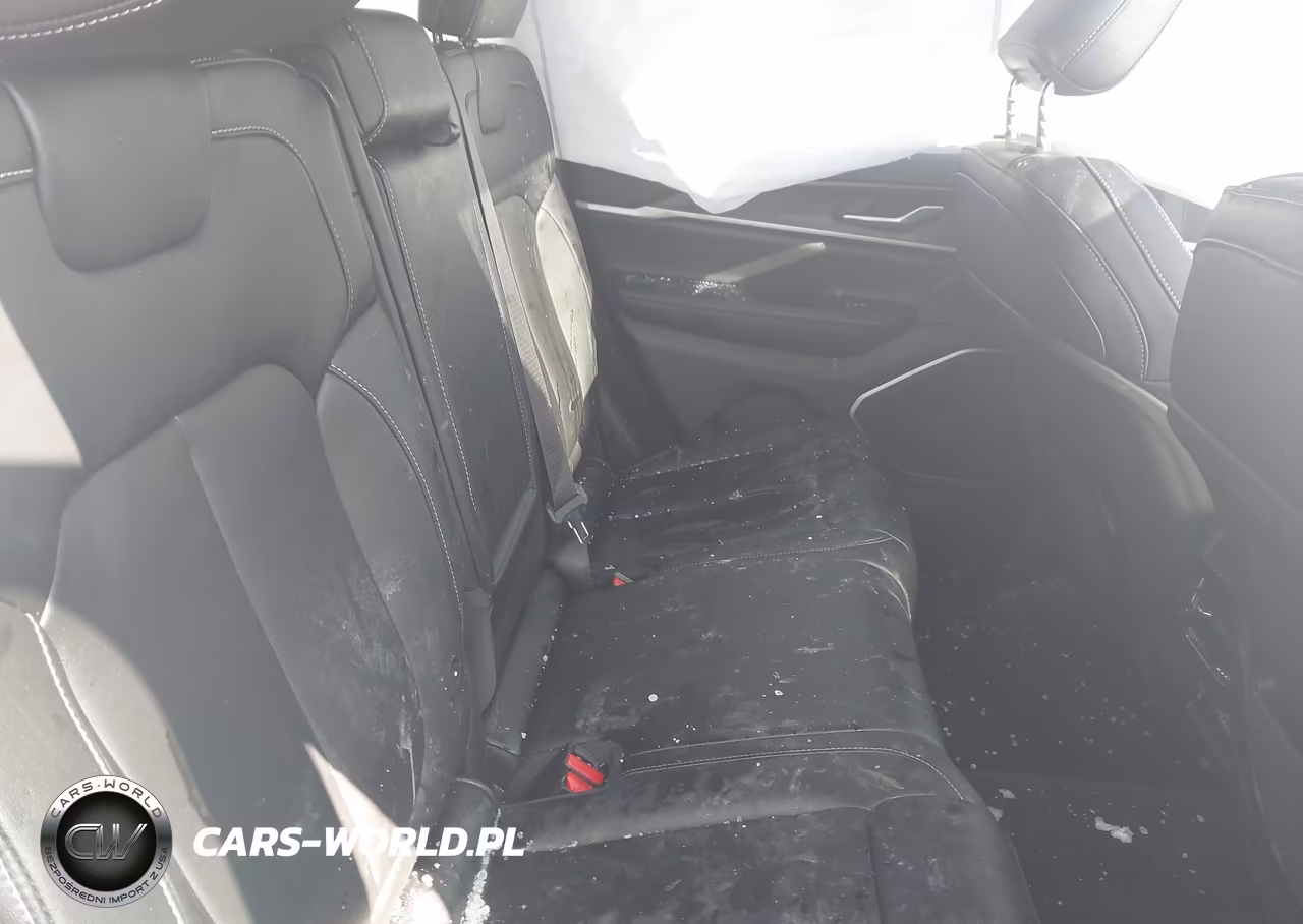 2024 Jeep Grand Cherokee 4Xe VIN:1C4RJYB65RC108145 - 8