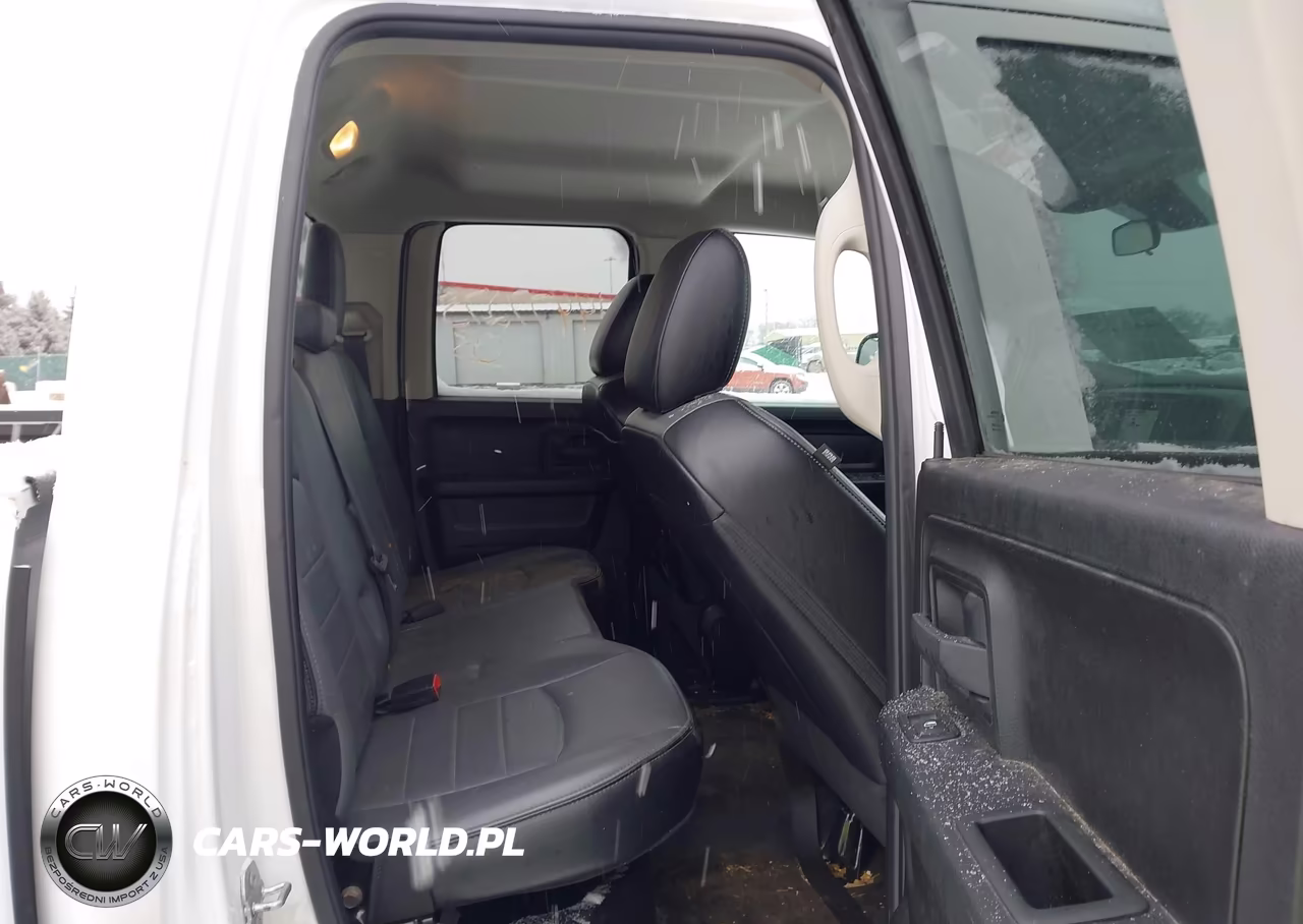 2022 Ram 1500 Classic Tradesman 4X4 6'4 Box VIN:1C6RR7FG4NS237233 - 8
