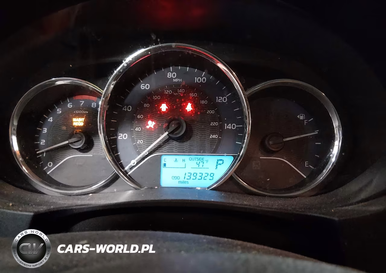2015 Toyota Corolla Le VIN:5YFBURHE5FP205717 - 16