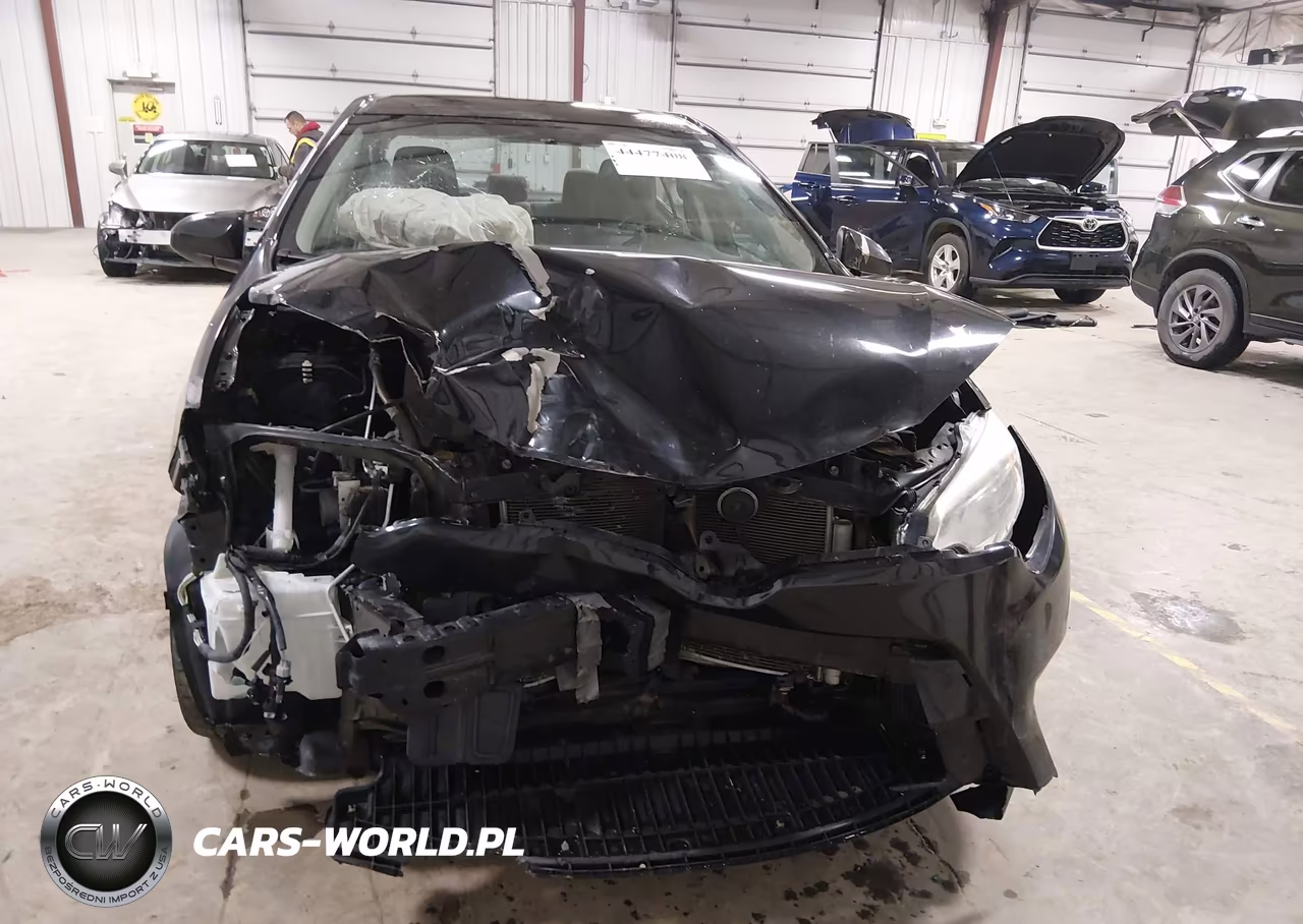 2015 Toyota Corolla Le VIN:5YFBURHE5FP205717 - 6
