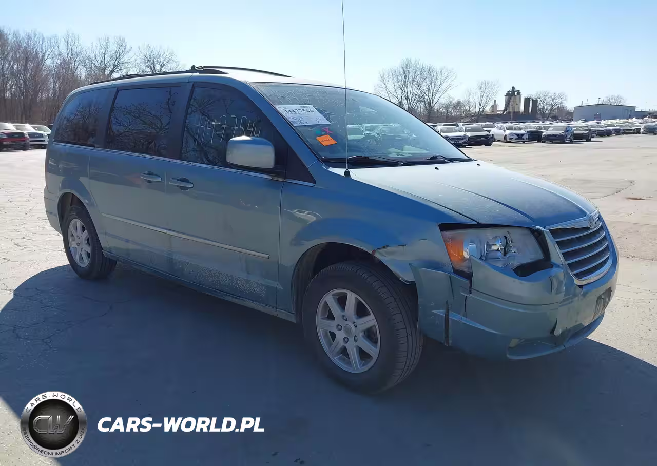 2010 Chrysler Town & Country Touring