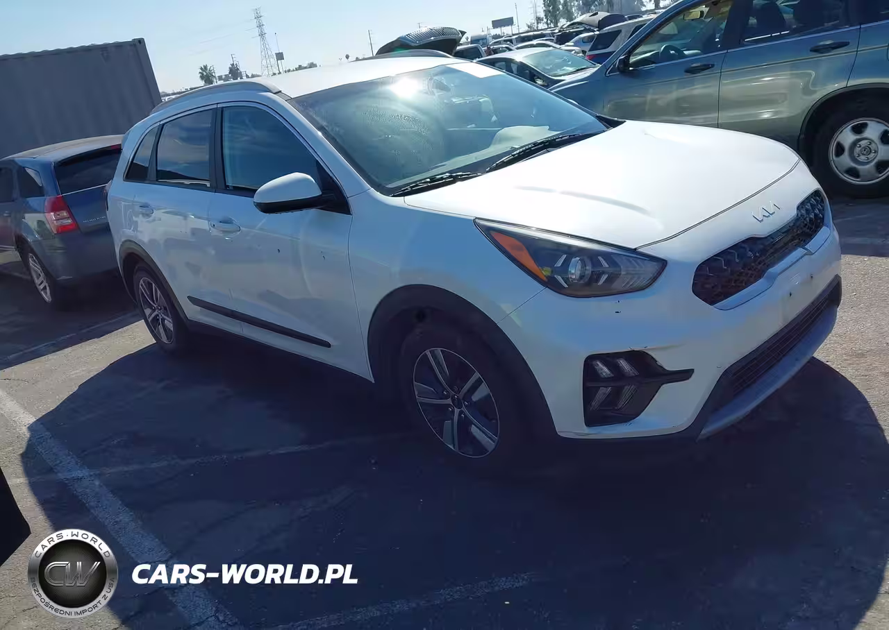 2022 Kia Niro Lxs