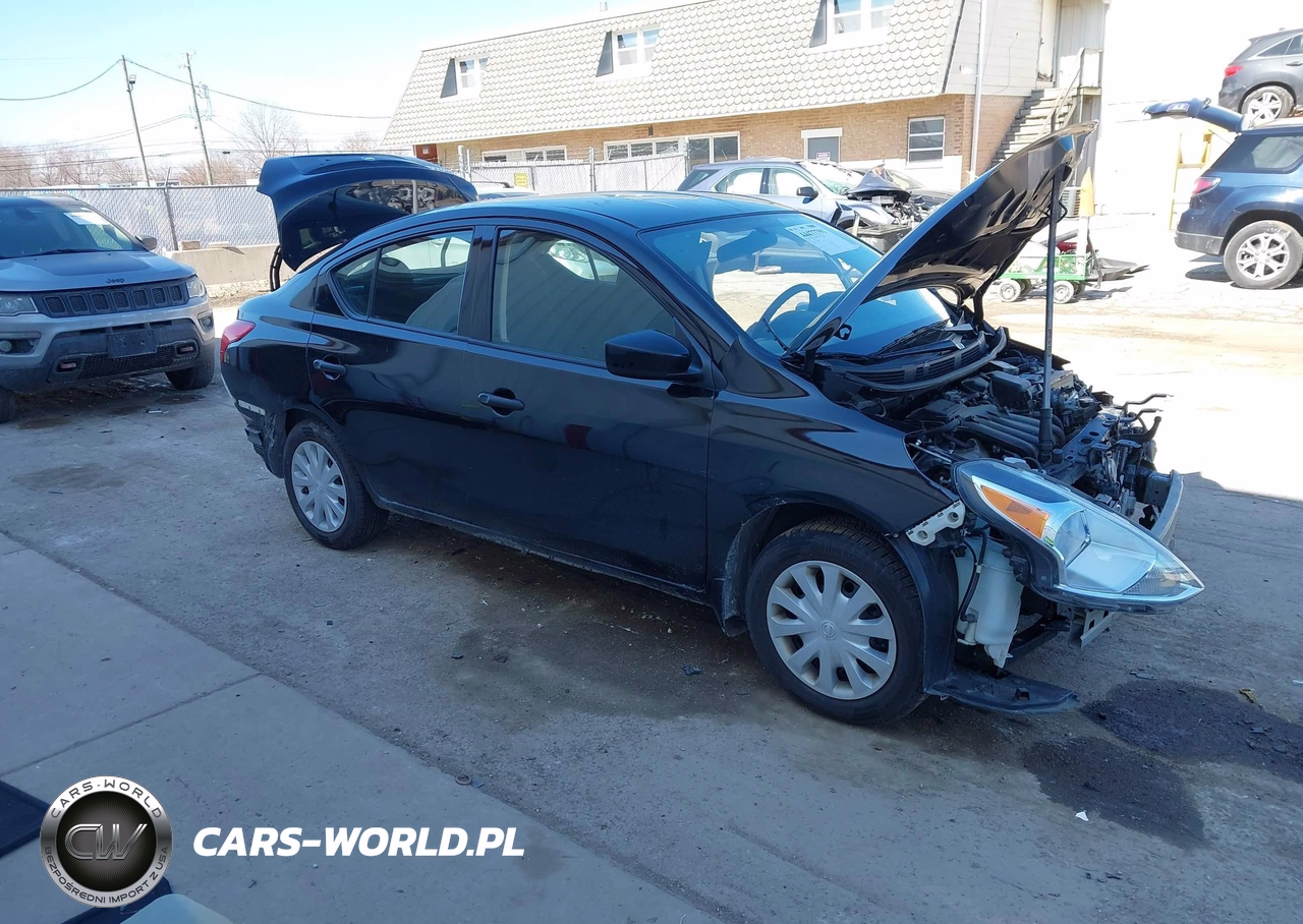 2016 Nissan Versa 1.6 S