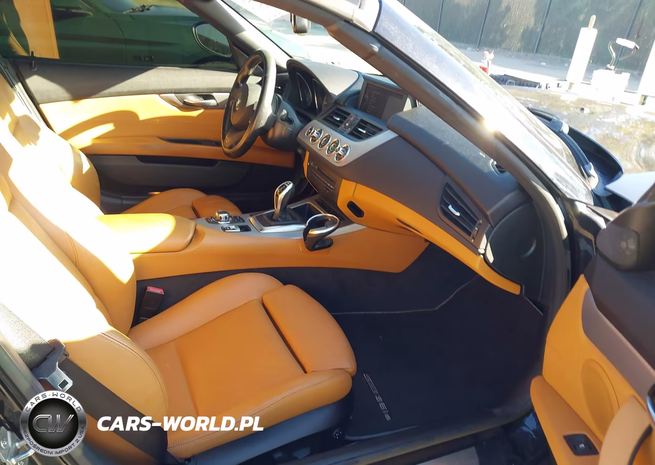 2012 BMW Z4 Sdrive35Is VIN:WBALM1C55CE633712 - 5